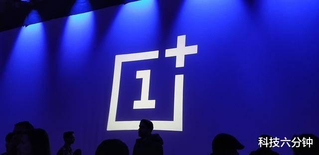 「一加科技」一加8T秀肌肉：120Hz+4K屏幕+骁龙865plus+4500mAh，这才是一加