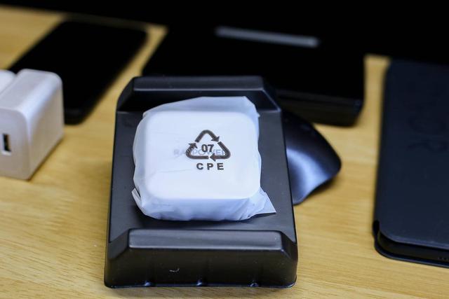 笔记本|RAVPower 65W充电头，有A有C更好携带