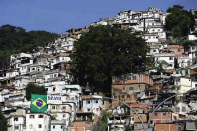 实体经济|丢掉实体经济有多可怕？看看一个掉进坑里的国家