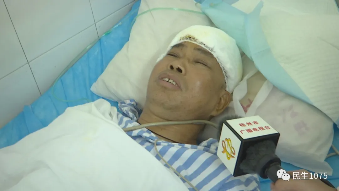 旺甫@旺甫，致敬校长！舍身保护学生，当时没顾虑那么多！