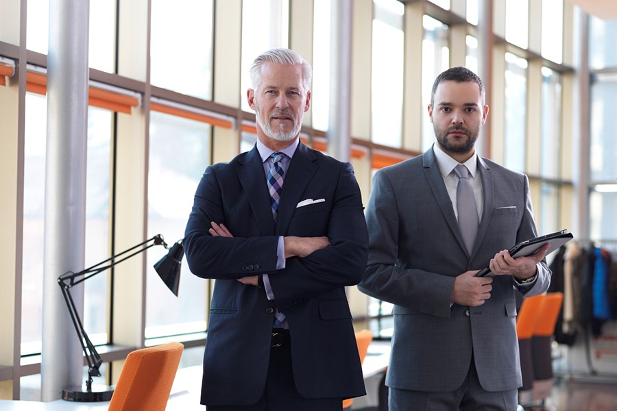 刮目相看|领导一直不喜欢你?帮领导解决以下三件事,让领导对你刮目相看