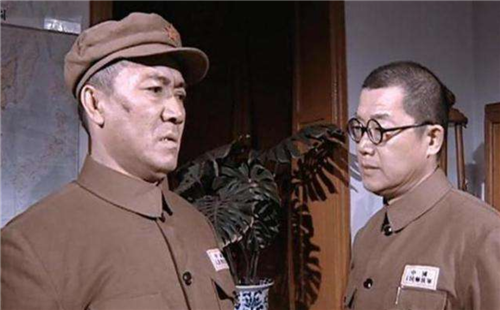 刘伯承|选择志愿军司令员，为何没有考虑刘伯承？不是不用，是不能用