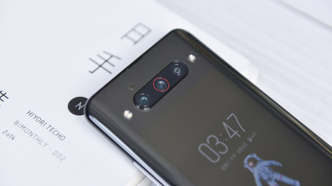 努比亚z20|小屏党福音来袭!努比亚Z20一部德国设计金奖的手机,降价700大清仓