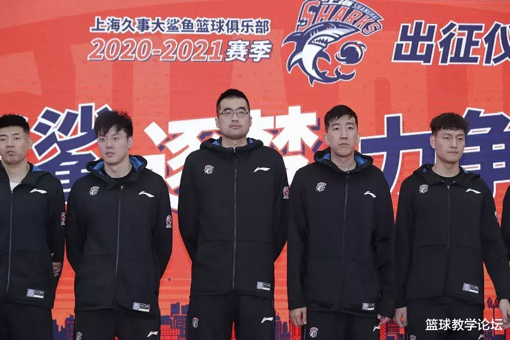 区俊炫|太失望了！3+3+0！CBA状元生涯首秀！第一场就撞新秀墙