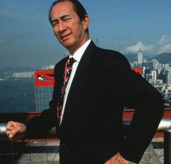 赌王|赌王四太大方公开神秘儿子往事，赌王事事为他尽心，何猷邦长相英俊潇洒
