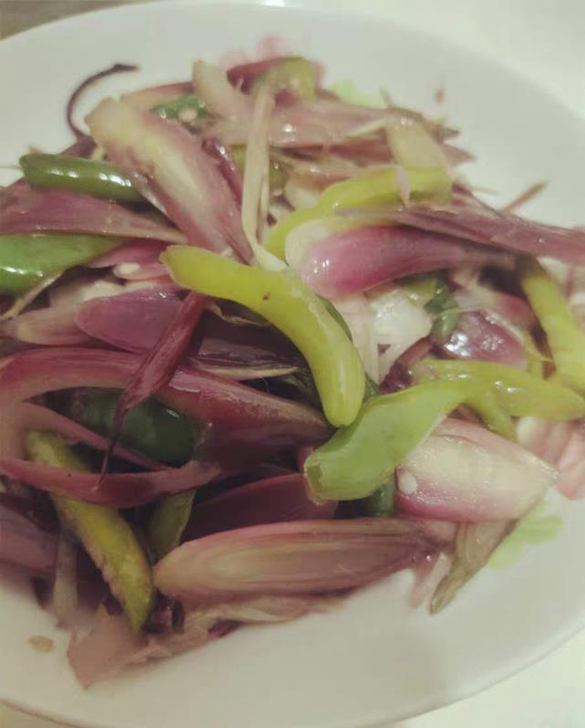 青椒|补血别吃阿胶了，就吃它，一周吃3回，气血双补，脸色更红润