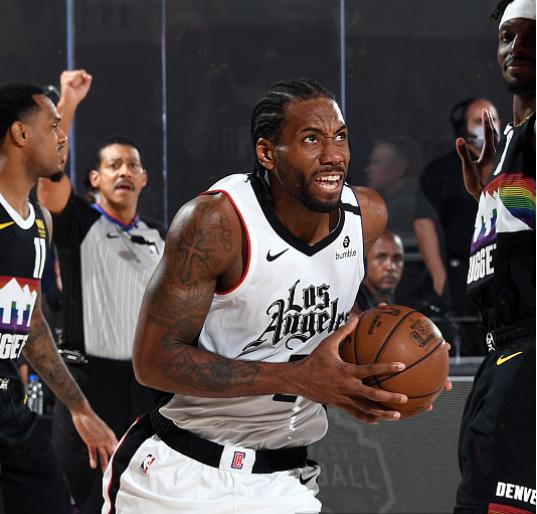 约基奇|狂轰30+11+9，大帽约基奇！小卡4断2帽死亡缠绕：距50年神迹仅差1胜