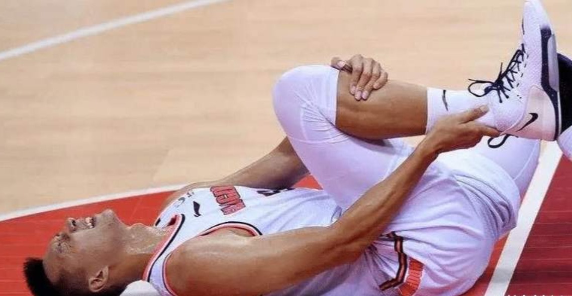 范伟|CBA新赛季太难了!一人报销俞长栋贺天举重伤,姚明或卸任CBA董事长!