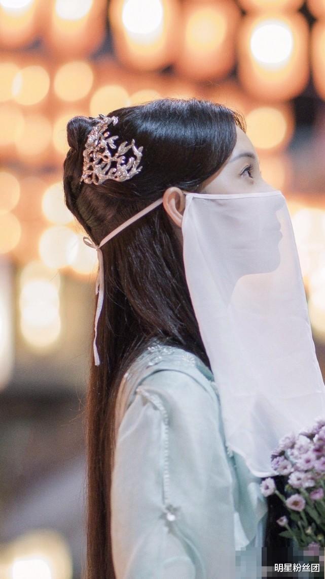 『陈瑶』陈瑶新剧终于要播出,剧中女扮男装清新灵动,比男主角都要帅气