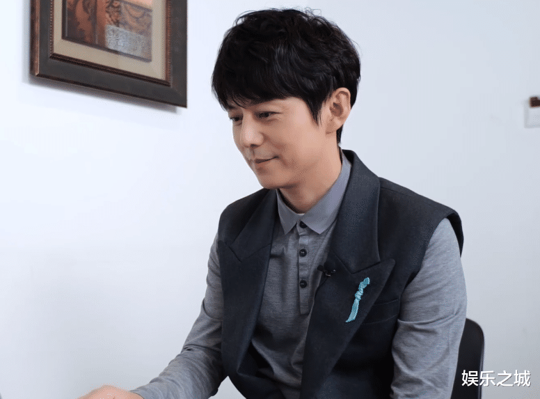 范丞丞|《心动的offer2》官宣！范丞丞撒贝宁加盟，这MC名单我满意了