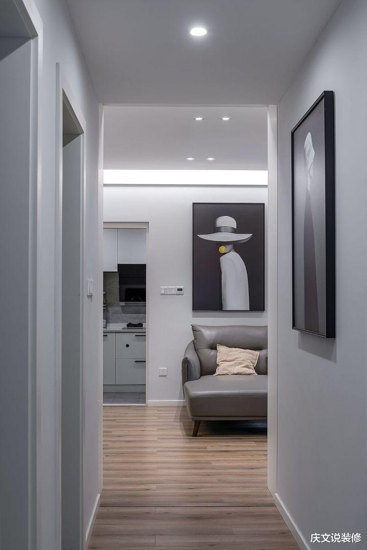 ##现代简约风格改善房装修,无主灯设计让沉稳明亮尽显