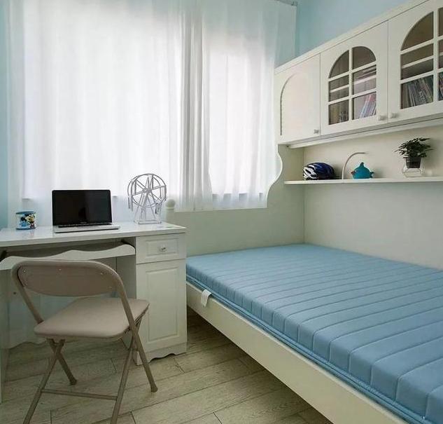 『』120㎡新房老爸亲自装修！进门镂空隔断，想必是中年人的最爱