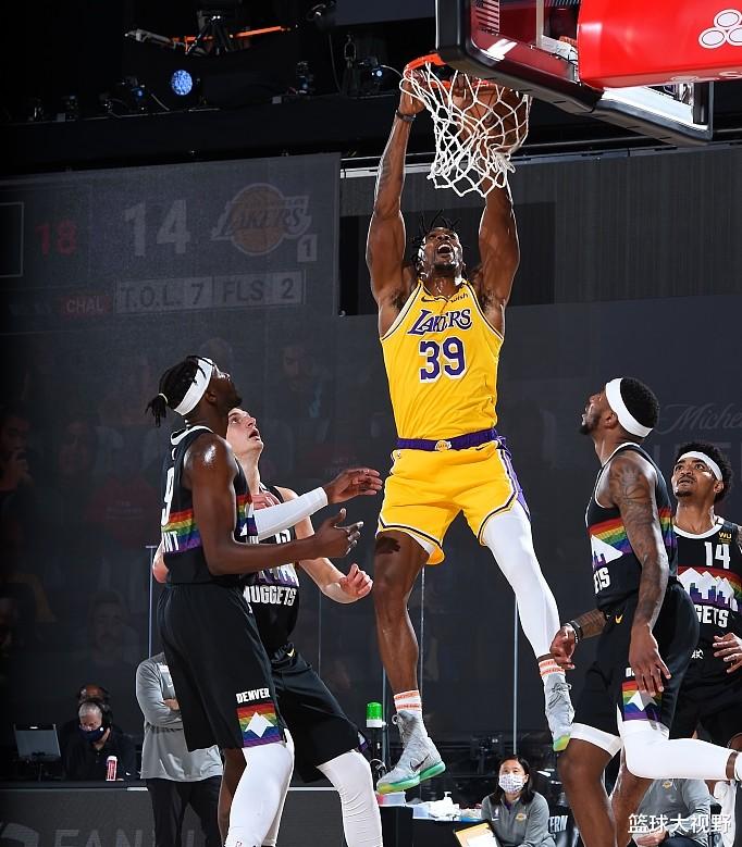 穆雷|穆雷轰32+8+3仍输球！对不起！你碰上暴走的“底薪组合”了