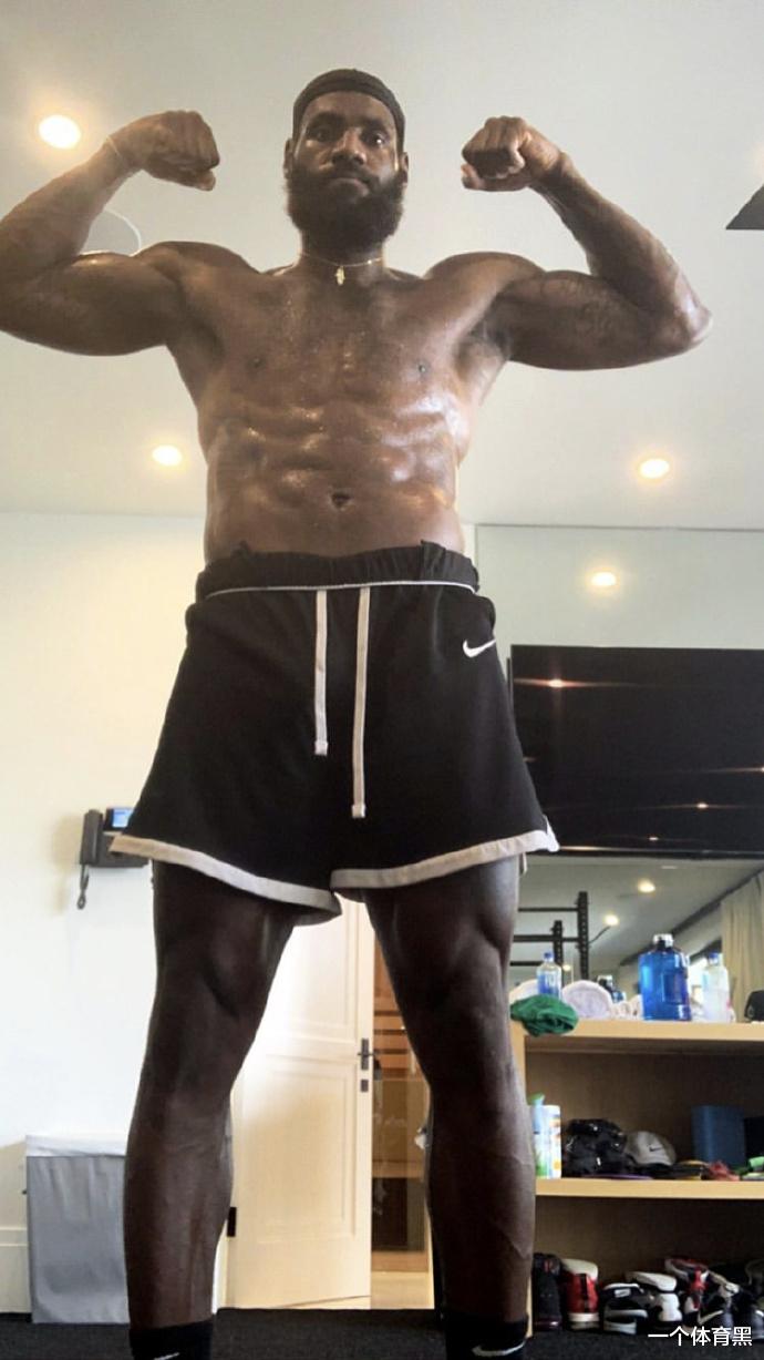 「勒布朗·詹姆斯」停赛51天后,NBA球员大变样!小黄毛变光头,你还认识詹姆斯吗?