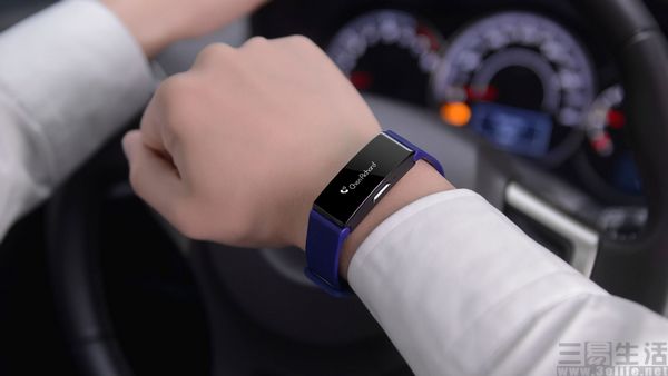 苹果|手环将至，智能手表或已不能满足苹果的进击
