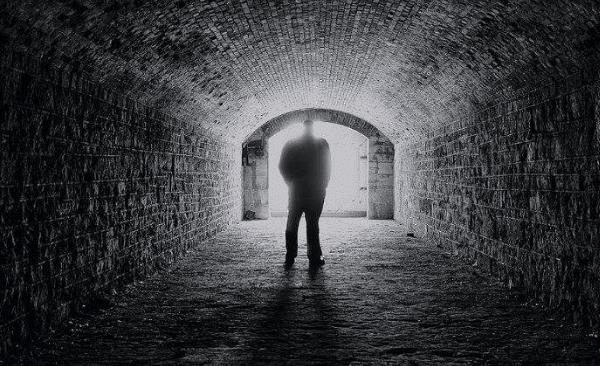 【基因】每隔150年人类就会轮回一次？专家：基因重合度几乎一致！