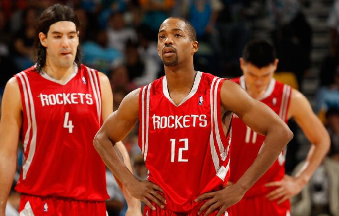 爵士队|一夜5消息：火箭新主帅确定，快船欲挖角湖人功臣，爵士队被出售