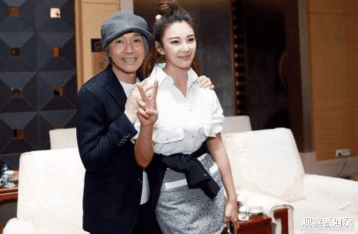 「周星驰」周星驰一手捧红了她，为报恩她零片酬帮助星爷拍电影，最后意外收千万红包