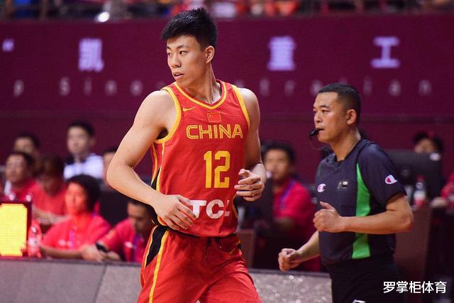 「张镇麟」辽宁男篮将迎来神秘小将加盟，母亲是前女篮名宿，国家队靠他了！