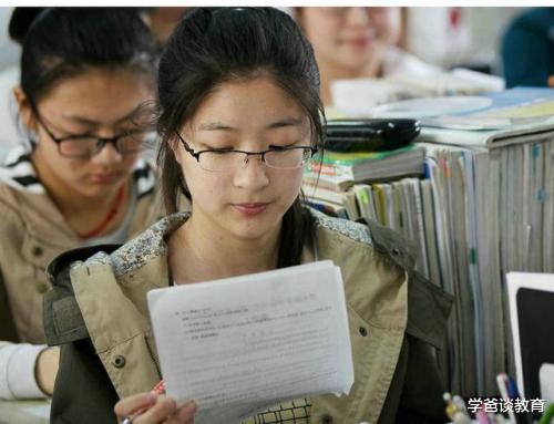 大学|调剂专业不理想，大学申请换专业？普通本科院校转专业难于登天