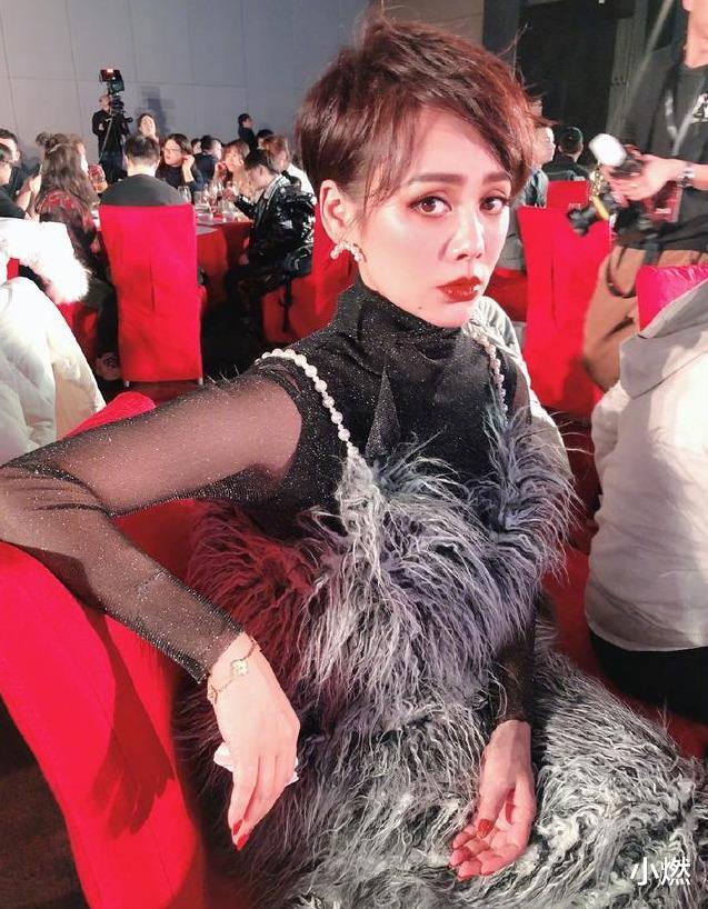 「甘蓝」48岁宁静,20年从不减肥,体重却仅有90斤,常吃3种食物想胖都难