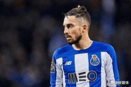 曼联|曼联每日要闻滚动:红魔诚邀温格任教,利兹强挖蛋妞加盟