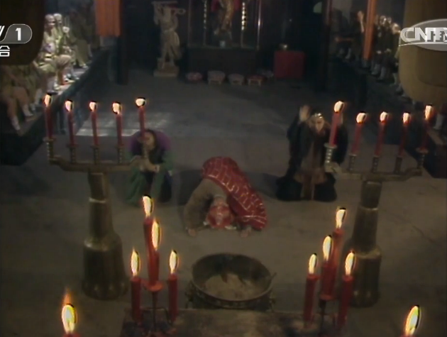 『西游记』《西游记》19集拍摄花絮，计生用品做特效，杏仙歌舞分外俏