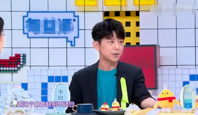 『何超仪』何炅主持翻车!为欧阳娜娜洗白引争议,深夜发文道歉:将引以为戒