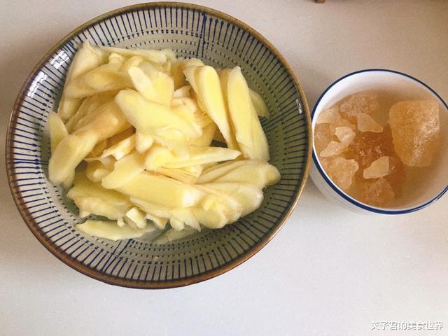 长寿秘诀|白酒最怕的解药被找到，家家都有，比浓茶好用，酒前吃它不易醉