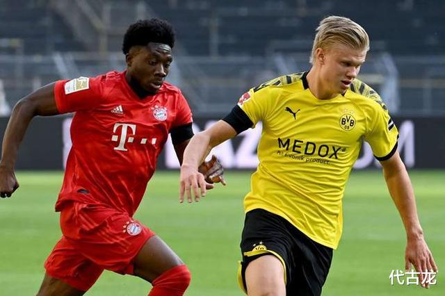 『梅西』主裁判引争议，拜仁禁区手球逃掉点球，多特输得太冤枉了