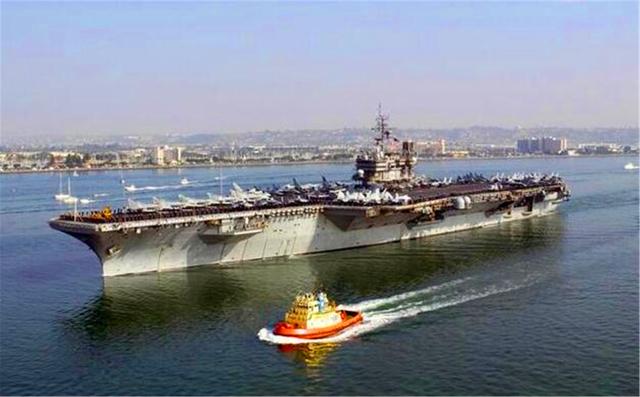 『辽宁省』北京小伙在美海军服役4年，回国后看到辽宁号，直言中美海军差距