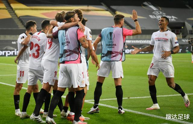 曼联|遭2-1逆转，无缘决赛！一年内连输了3次，曼联再创历史级耻辱纪录