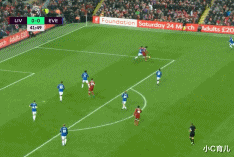 梅西■有个奖项C罗拿过1次，梅西入围7次，却每次都空手而归，他输在哪?