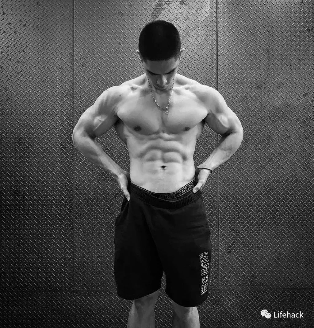 香港小姐|23岁港姐儿子引发舔屏，寸头肌肉简直不要太帅