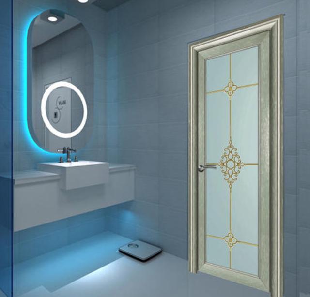 「」尽量别给卫生间装这种门，不然入住一年后，就会后悔，白白浪费钱