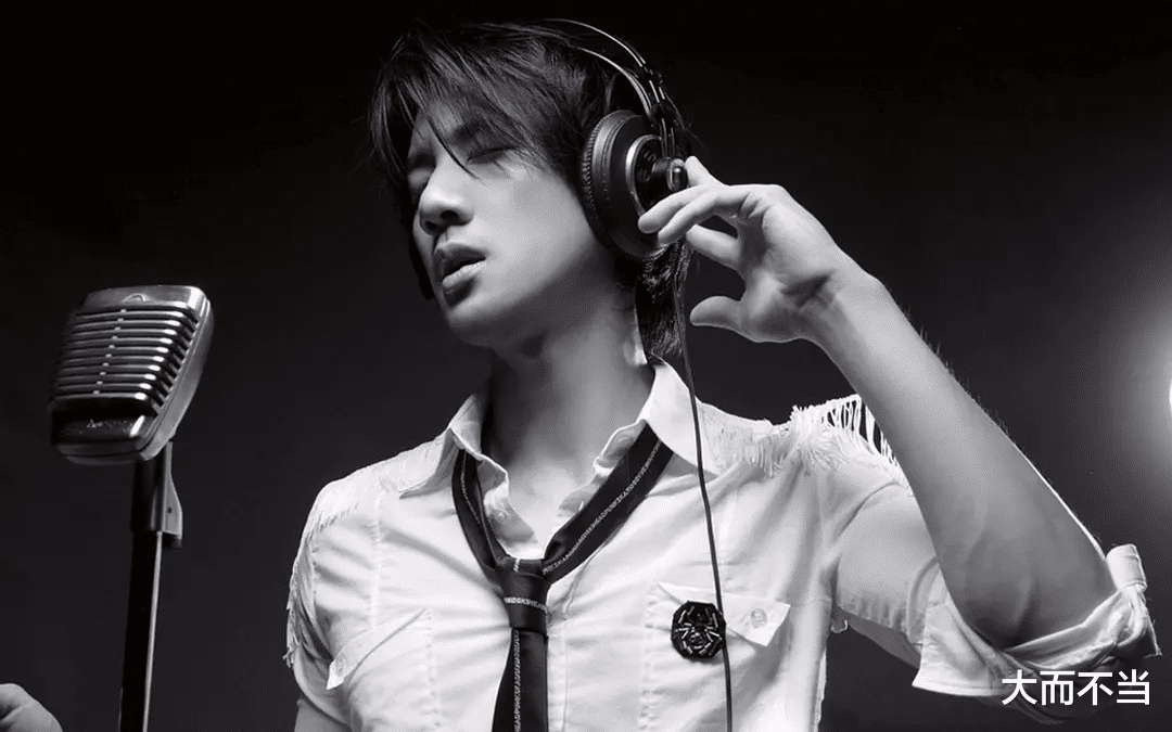 音乐会■16年过去了，华语乐坛领军人物还是“两王一霸”，小鲜肉太不能打