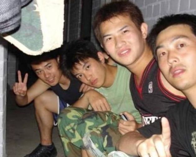 [陈赫]陈赫宿舍一共4人，除了他之外全都火了，郑凯表示根本带不动