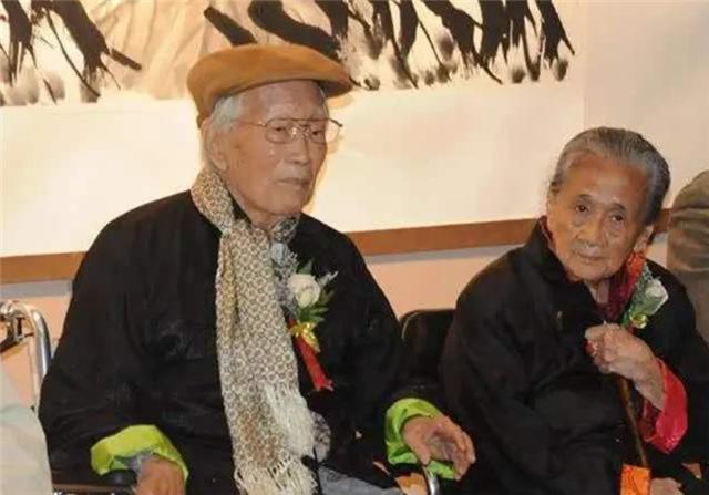 臆说古史|著名画家许麟庐留下21亿遗产，子女为争夺遗产，将亲妈告上法庭