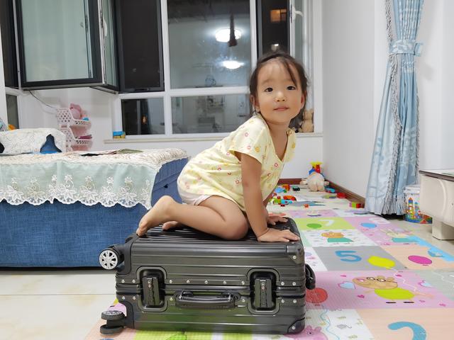 tof|华为P40拍娃效果如何？总体出色但没有TOF有些可惜