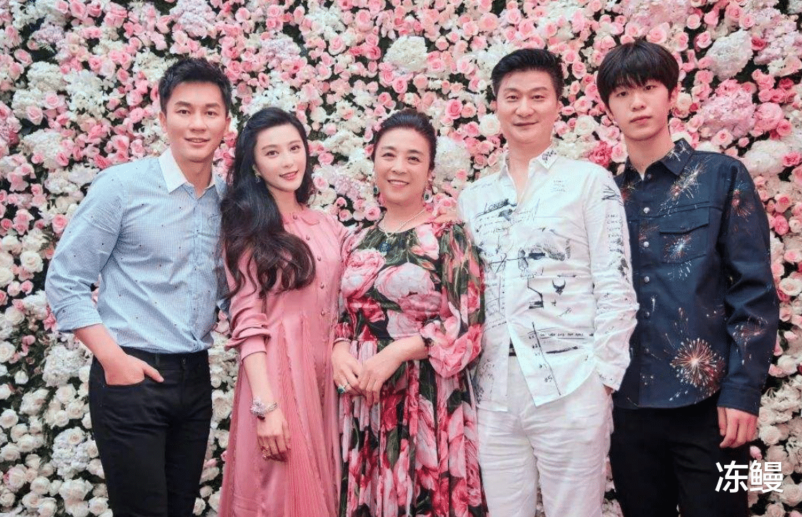 范冰冰|李晨无人机表白范冰冰，再续前缘？知情人道出真相