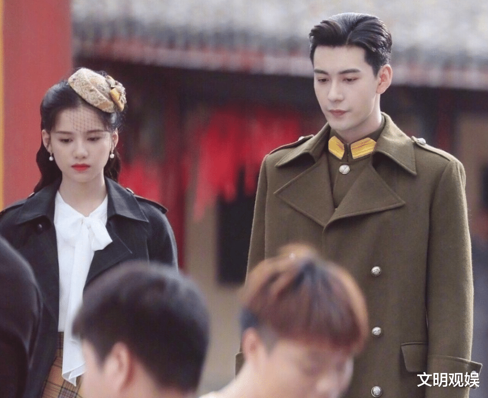 张婧仪|预热恋情大瓜终曝光，两人连续两晚在同一房间，合作新戏才刚杀青