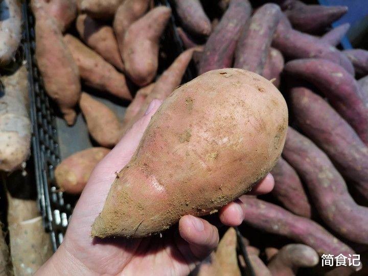 『芹菜』晚饭吃什么?这8种食物最合适,芹菜只能排第3,第一名很意外