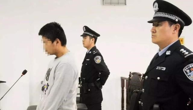 『教育部』教育部规定，这类考生不仅高考成绩会被清零，且不得再次参加高考