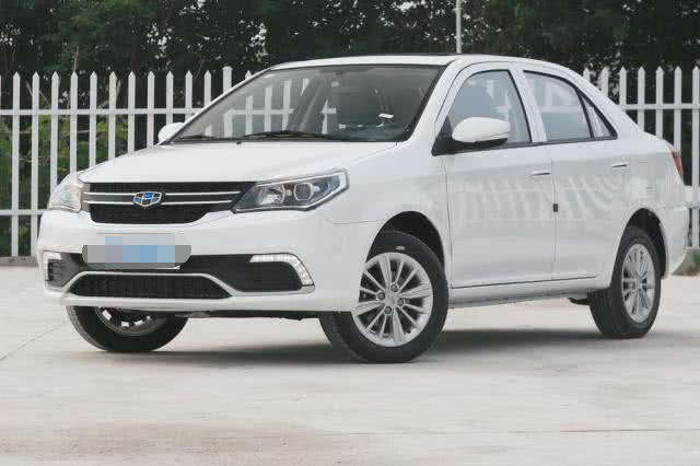 桑塔纳▲顶配才6.59万，擅长跑烂路，标配LED光源，还要啥桑塔纳