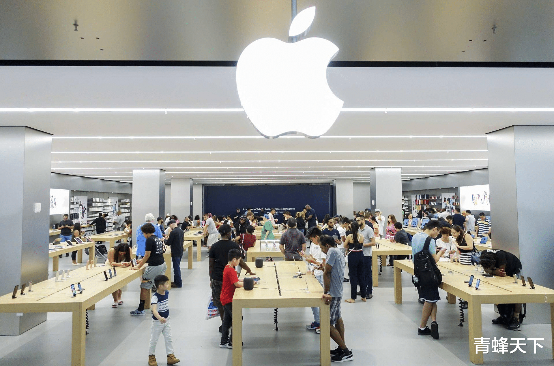 华为|2020上半年业绩对比！苹果净赚超2300亿，华为为何赚不到苹果零头？