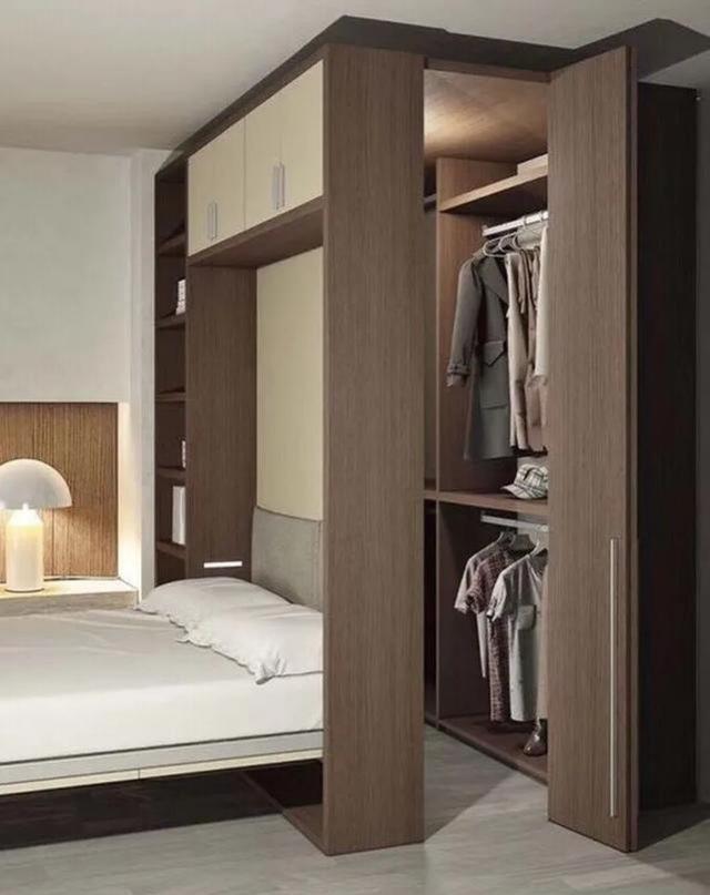 ▲不用装独立衣帽间,占地方还浪费空间,卧室装个步入式实用还方便