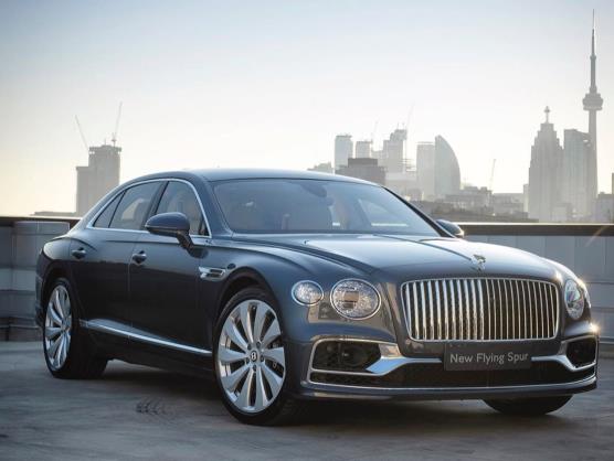 宾利飞驰▲最新款宾利飞驰亮相！新车标首次曝光，全新内饰比奥迪A8还给力！