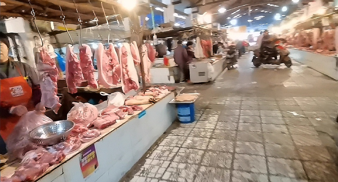 猪肉|成都猪肉又涨了，到底是什么原因？卖肉老板说出真实原因，腊肉又做不成了