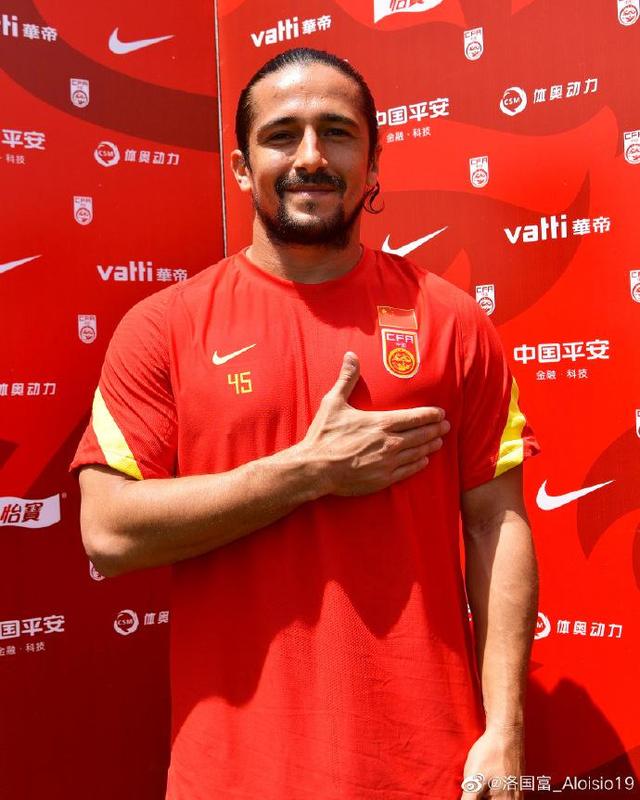 [国足]看洛国富晒国足训练照，心情怪怪的说不清！  郝海东，你怎么看？