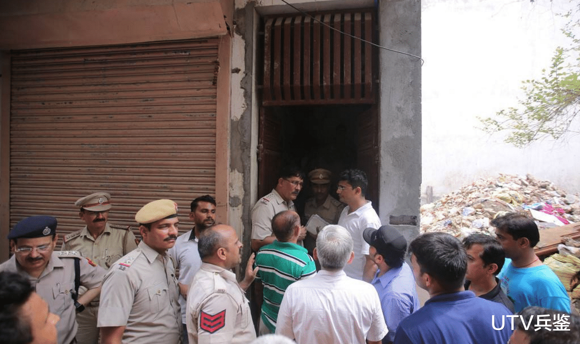 『印度』印度25岁“摩的”因生活窘迫自杀，一条命仅值官员25公斤粮食